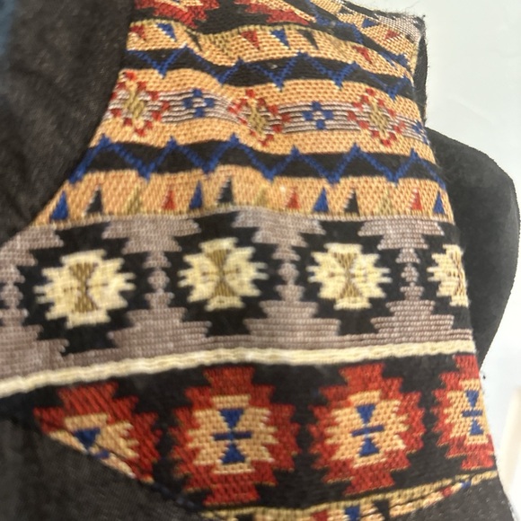 Mystree Charcoal Vest with Colorful Shoulder Design - Picture 2 of 4